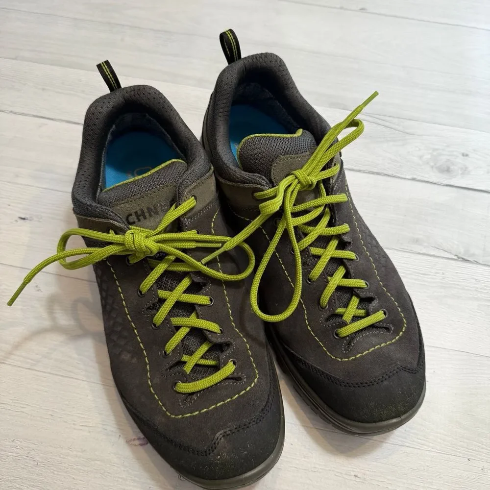 Schnees mens low top‎ hiking shoes boots men's 9